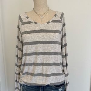 CAbi cute and comfy Grey Striped Long Sleeve Top Great condition 
Size:Medium